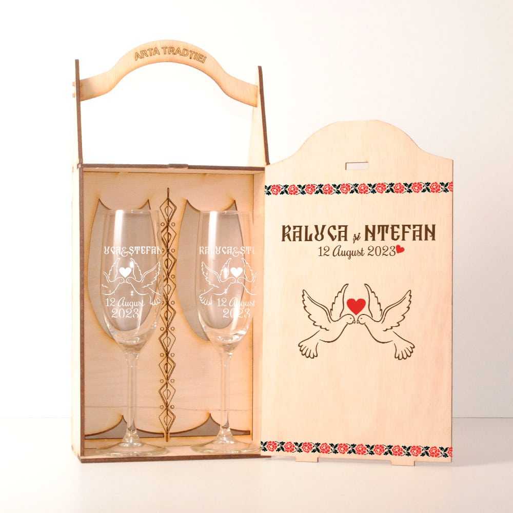 Cutie personalizată cu pahare - Tematica tradițională - Porumbei