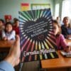 agenda peronalizata invatatoare -creioane colorate-Arta Traditiei